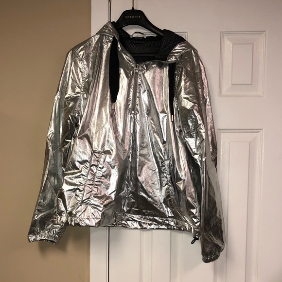 Shiny silver jacket - Picture 2 of 2